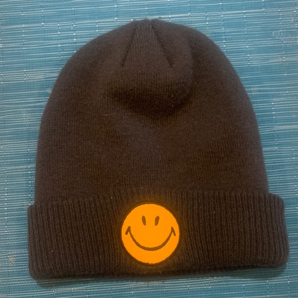 Aviator Nation Charcoal Gray Beanie with Yellow Smiley - Picture 1 of 2